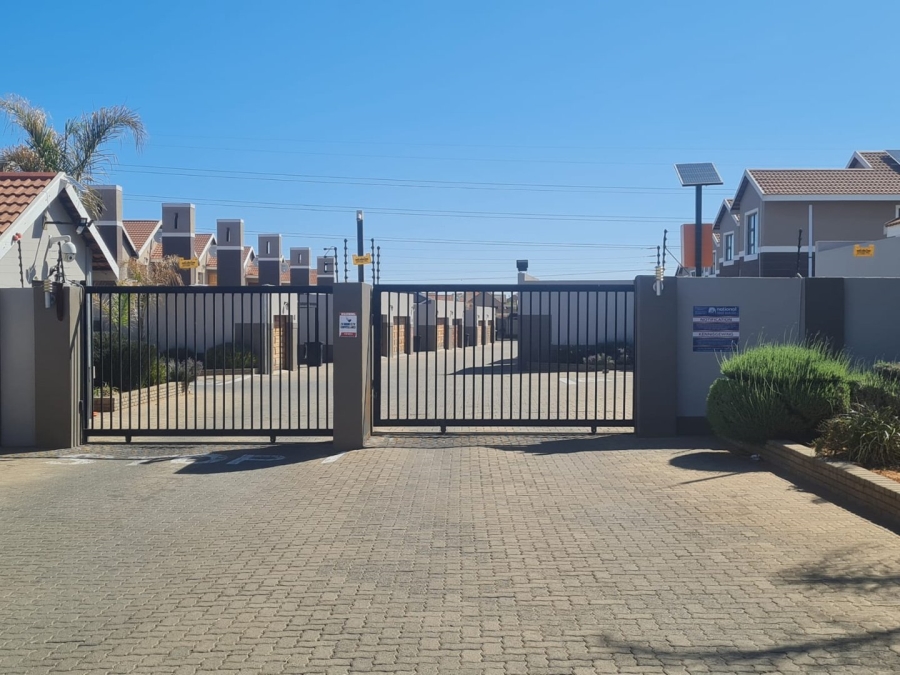 3 Bedroom Property for Sale in Bayswater Free State